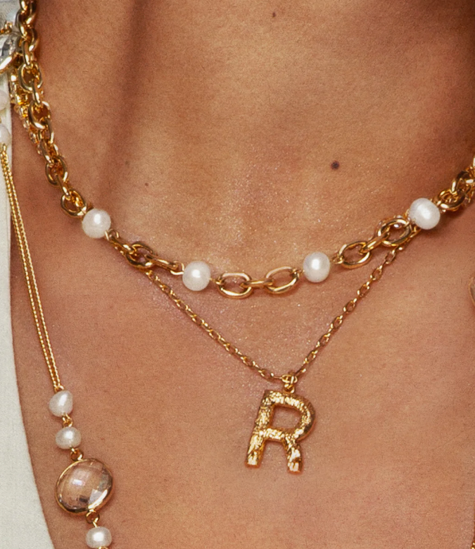 Custom jewelry Latina moms